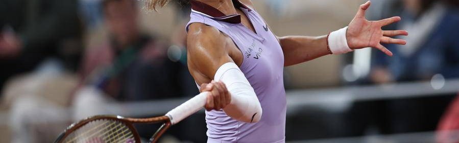 法网第4比赛日看点:郑钦文早场冲32强,大满贯冠军对决上演