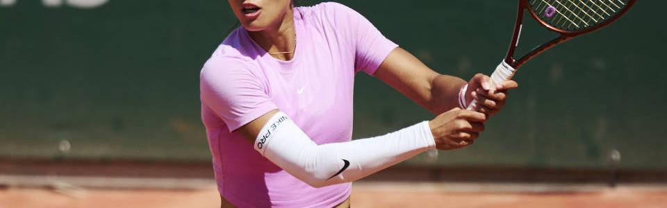 法网女单签表出炉:郑钦文首轮战前赛会亚军,八强再对位萨巴伦卡