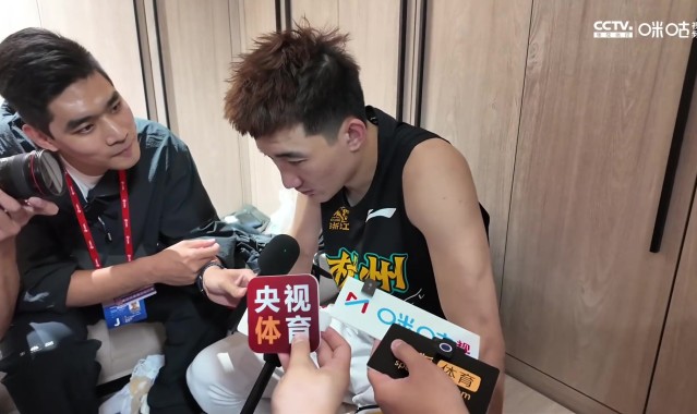 孙铭徽:这是团队项目 我非常信任自己&信任教练 心态做得很完美